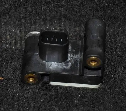 BMW 1 E81 E87 Airbag deployment crash/impact sensor 6911003