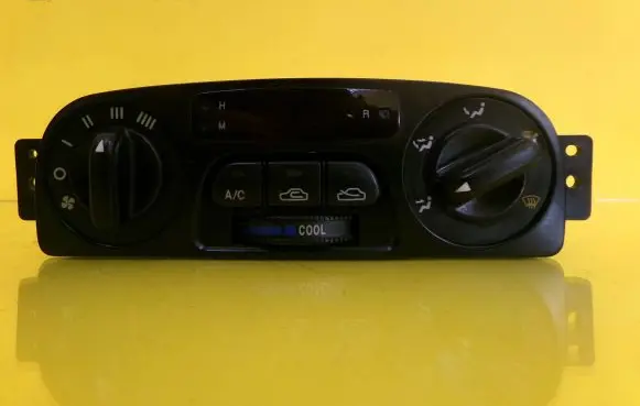 KIA Clarus Climate control unit 0K9A361190