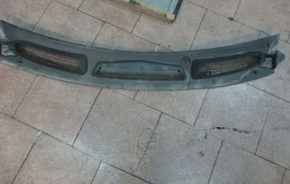 Fiat Bravo Wiper trim