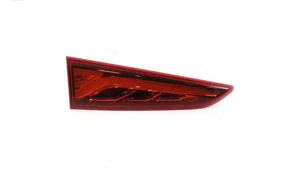 Tailgate rear/tail lights