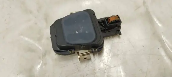 Mercedes-Benz E W213 Rain sensor A2139005511