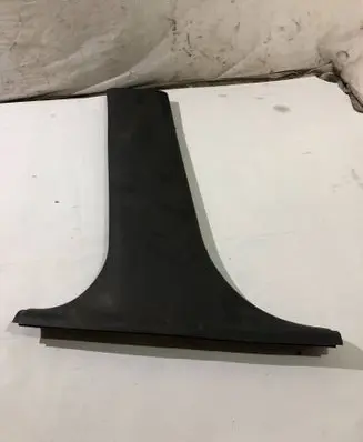 BMW 3 E46 (B) pillar trim (bottom) 8198681 E4645143