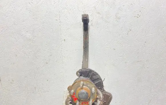 Front wheel hub