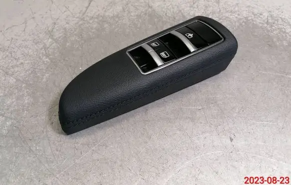 Mercedes-Benz S W221 Electric window control switch A2218709210 2218709210