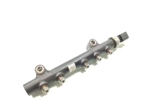 Peugeot 5008 Fuel main line pipe 9684753080 9664111780