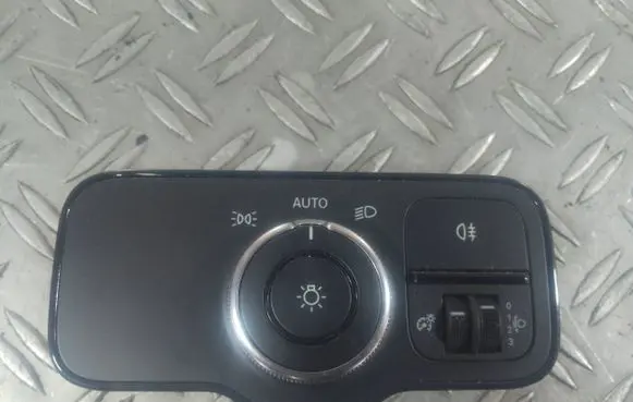 Mercedes-Benz Sprinter W907 W910 Light switch A9079053302