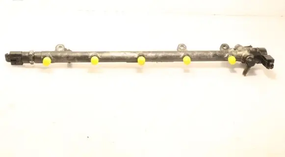 Mercedes-Benz CLK A209 C209 Fuel main line pipe A6120700295
