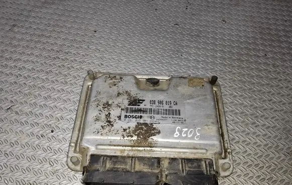 Ford Galaxy Engine control unit/module 038906019CA 0281010309