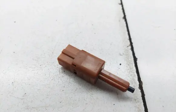 Nissan Navara D23 Brake pedal sensor switch PA66GF30