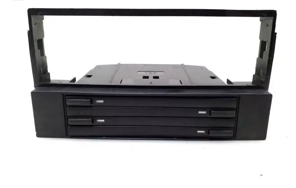 KIA Sorento CD/DVD changer 