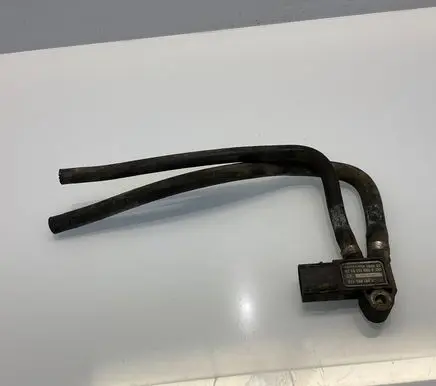Mercedes-Benz E W211 Exhaust gas pressure sensor A0061539528 0281002925 1208141EF4