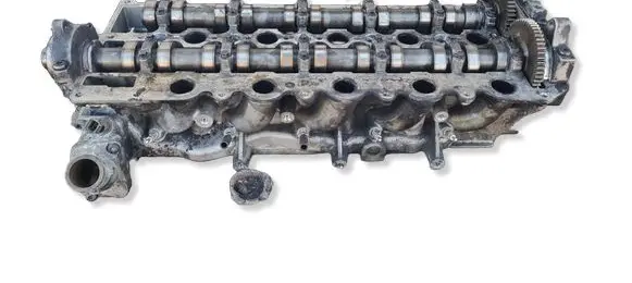 Volvo XC90 Engine head 08692974002 08692974