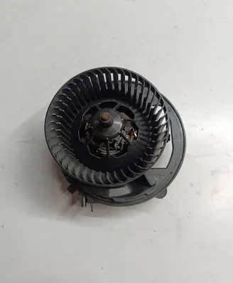Audi Q2 - Heater fan/blower T1018602ML 5Q1819021F 1WW4236