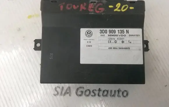 Volkswagen Touareg I Keyless (KESSY) go control unit/module 3D0909135N 5WK47021