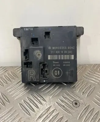 Mercedes-Benz E W211 Door control unit/module 2118201626