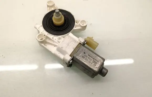 Dodge Grand Caravan Rear door window regulator motor 0130822334