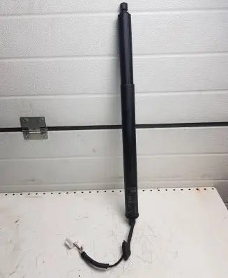 Renault Austral Tailgate strut 904527503R 90230316