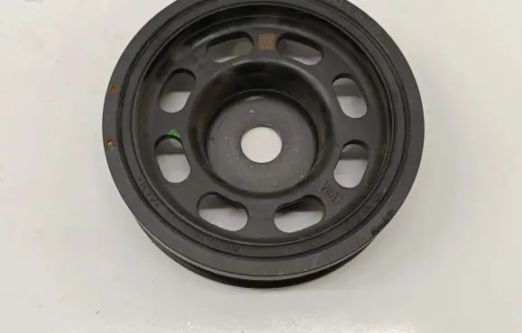 Volkswagen T-Roc Crankshaft pulley 04E105243E