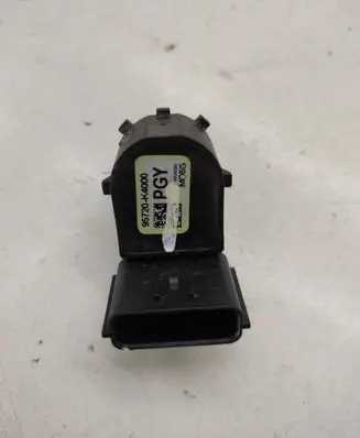 Hyundai Kona I Parking PDC sensor 95720K4000 A20051301675