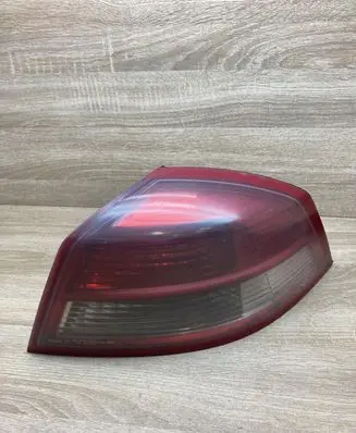 Renault Vel Satis Rear/tail lights 8200384032 8200014360