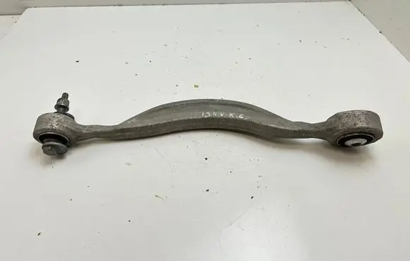 Porsche Cayenne (9Y0 9Y3) Rear control arm 4M0501531