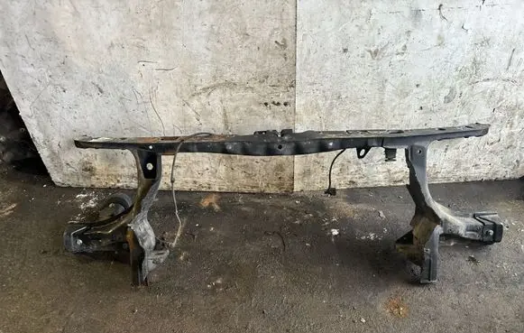 Volkswagen Transporter - Caravelle T5 Radiator support slam panel 7H0805598