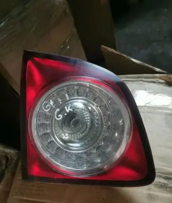 Volkswagen Golf Plus Rear/tail lights 5m0945093l