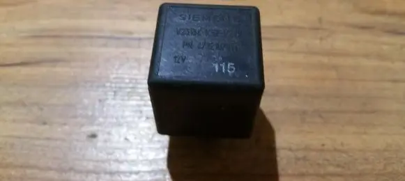 Volvo V50 Other relay pn47221001