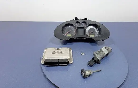Seat Cordoba (6L) Engine control unit/module ECU 045906019BS