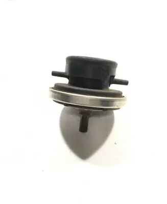 Suzuki Grand Vitara I Vacuum valve 1390005020 1811260B00