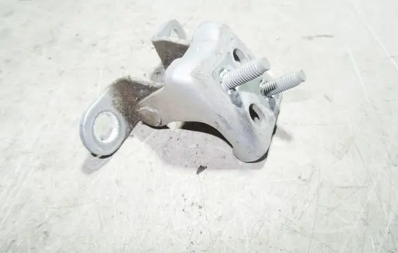 Jaguar S-Type Rear door upper hinge 004D7A