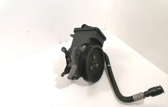 BMW 5 E60 E61 Power steering pump