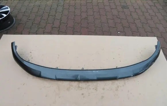 Audi e-tron Front bumper lip 4KE807061E