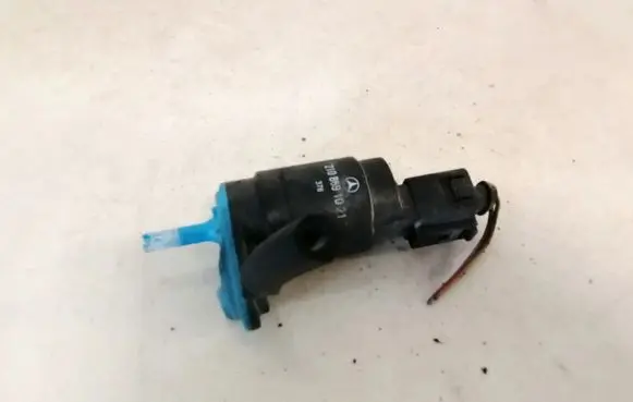 Mercedes-Benz A W168 Windscreen/windshield washer pump 2108691021