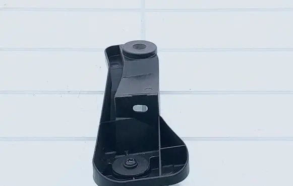 Front door exterior handle/bracket
