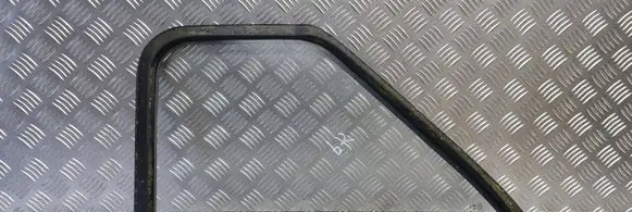 Ford Transit Front vent window/glass (coupe) 43R00004 DOT17M32AS2