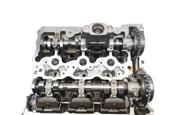 Mini F66 Engine head 7935306