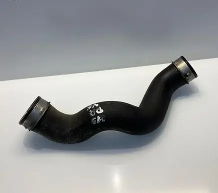 Mercedes-Benz CLS C219 Intercooler hose/pipe