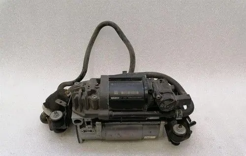 Mercedes-Benz E W212 Air suspension compressor/pump A2123200104
