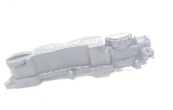 Peugeot 308 Rocker cam cover 9660281080