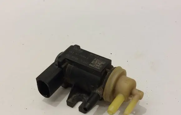 Volkswagen Caddy Turbo solenoid valve 1K0906627B
