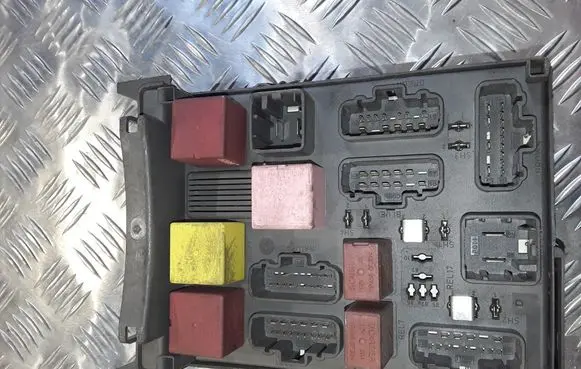 Renault Espace - Grand espace IV Comfort/convenience module 8200447435A 518832118