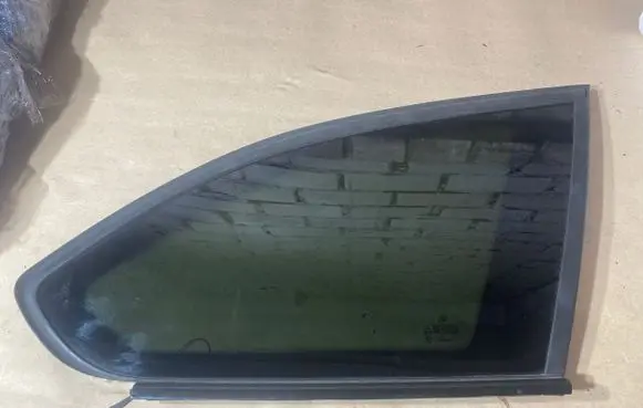 BMW 3 F30 F35 F31 Rear side window 43R001090 E000184 169258