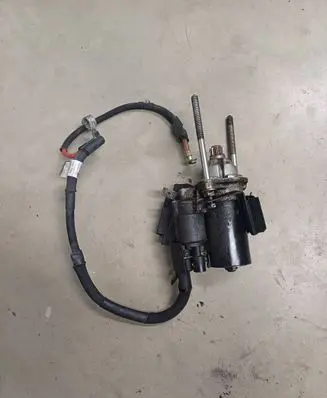 Volkswagen PASSAT B7 USA Starter motor 02M911023S