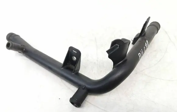Volkswagen PASSAT B6 Engine coolant pipe/hose 03G121065AC