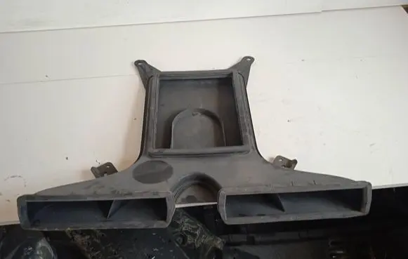 Hyundai Santa Fe Air intake duct part 282202B000