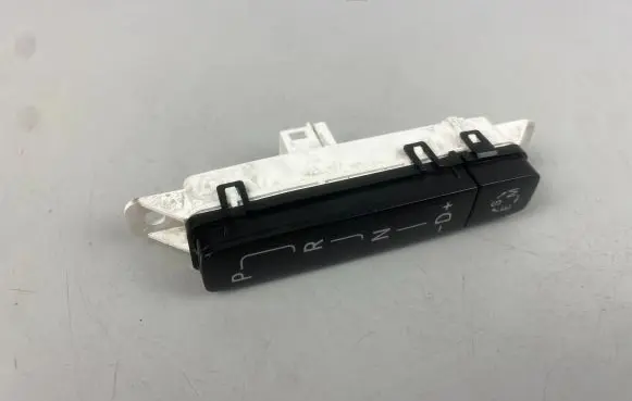 Mercedes-Benz SLK R172 Gear shift selector indicator A1722670388