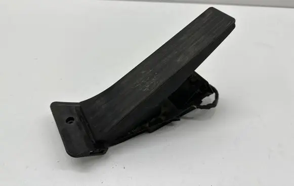 BMW 5 F10 F11 Accelerator throttle pedal 6789998