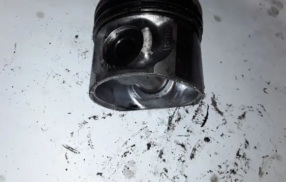 Honda Accord Piston 142