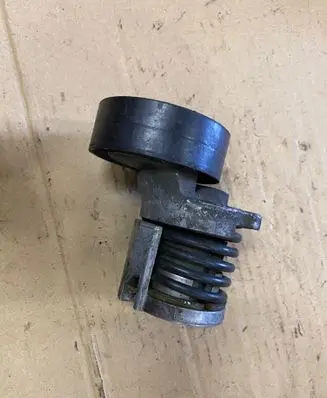 Skoda Fabia Mk1 (6Y) Generator/alternator belt tensioner 038903315